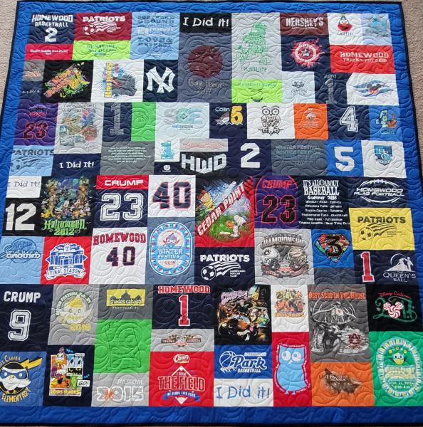 Mosaic T-shirt Quilt with Outer Border.
