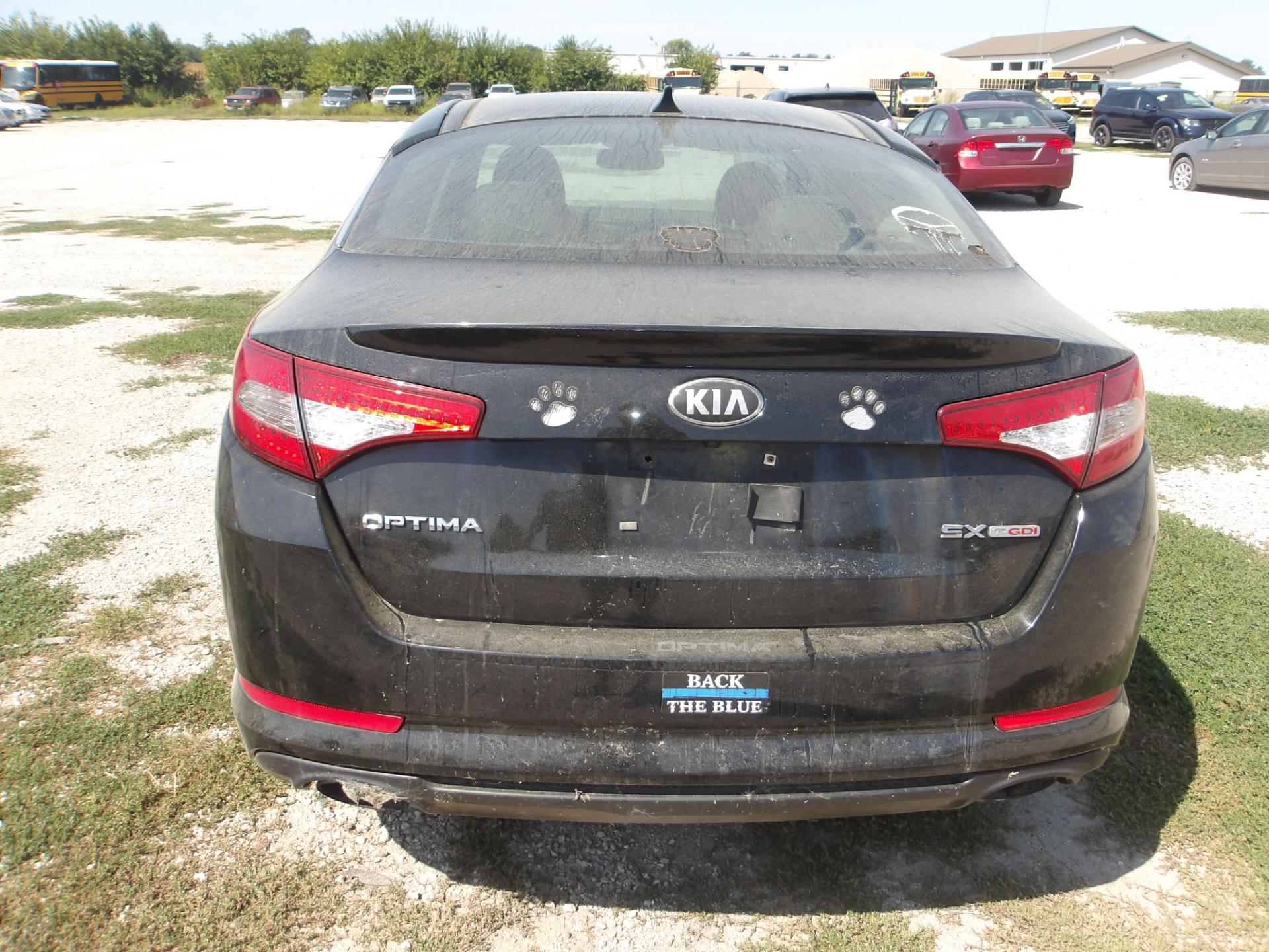 D11 - 2013 Kia Optima SX