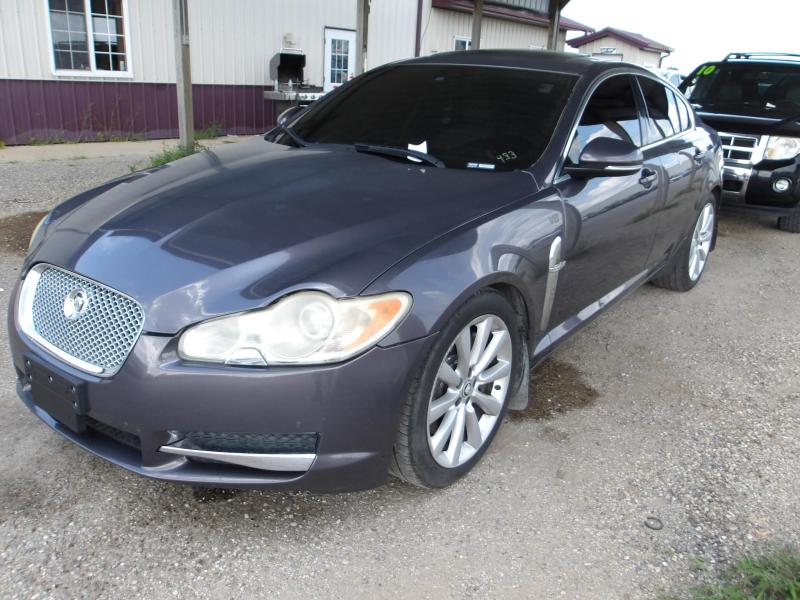 A134 - 2010 Jaguar XF Premium