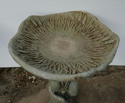 PELICANS PAINTED CONCRETE BIRD BATH