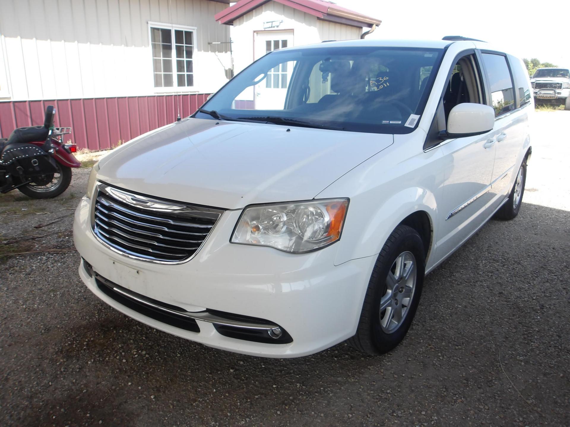 A36 - 2011 Chrysler Town & Country