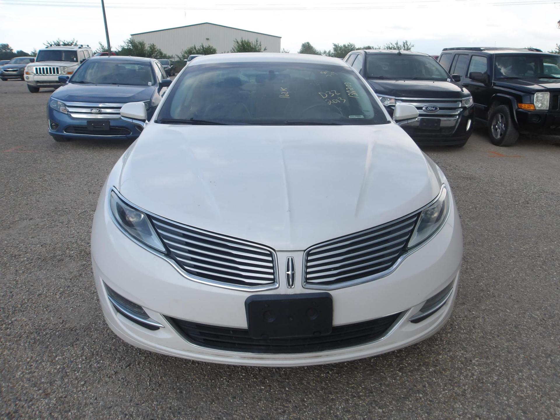 D32 - 2013 Lincoln MKZ