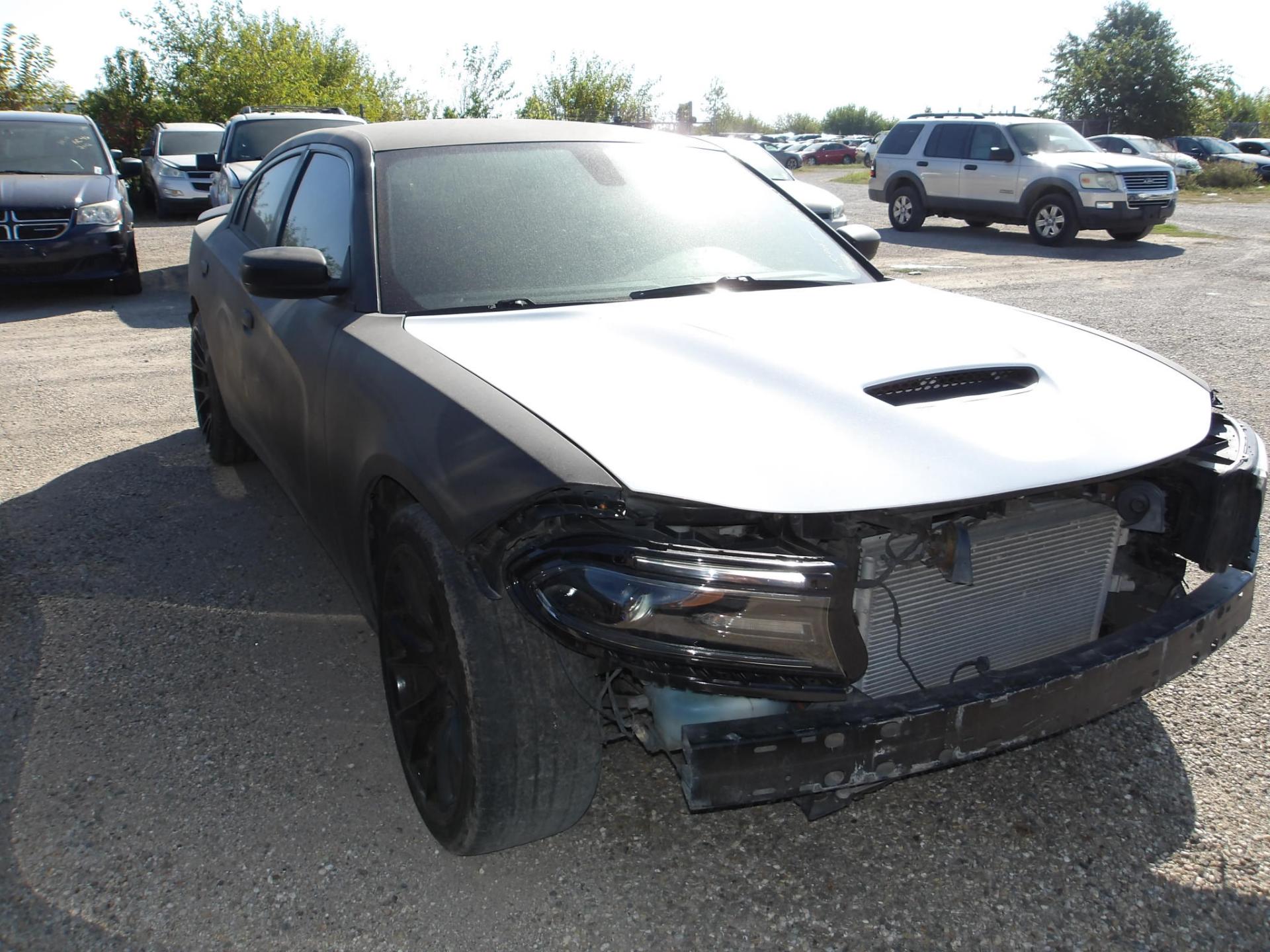 D13 - 2015 DODGE CHARGER POLICE