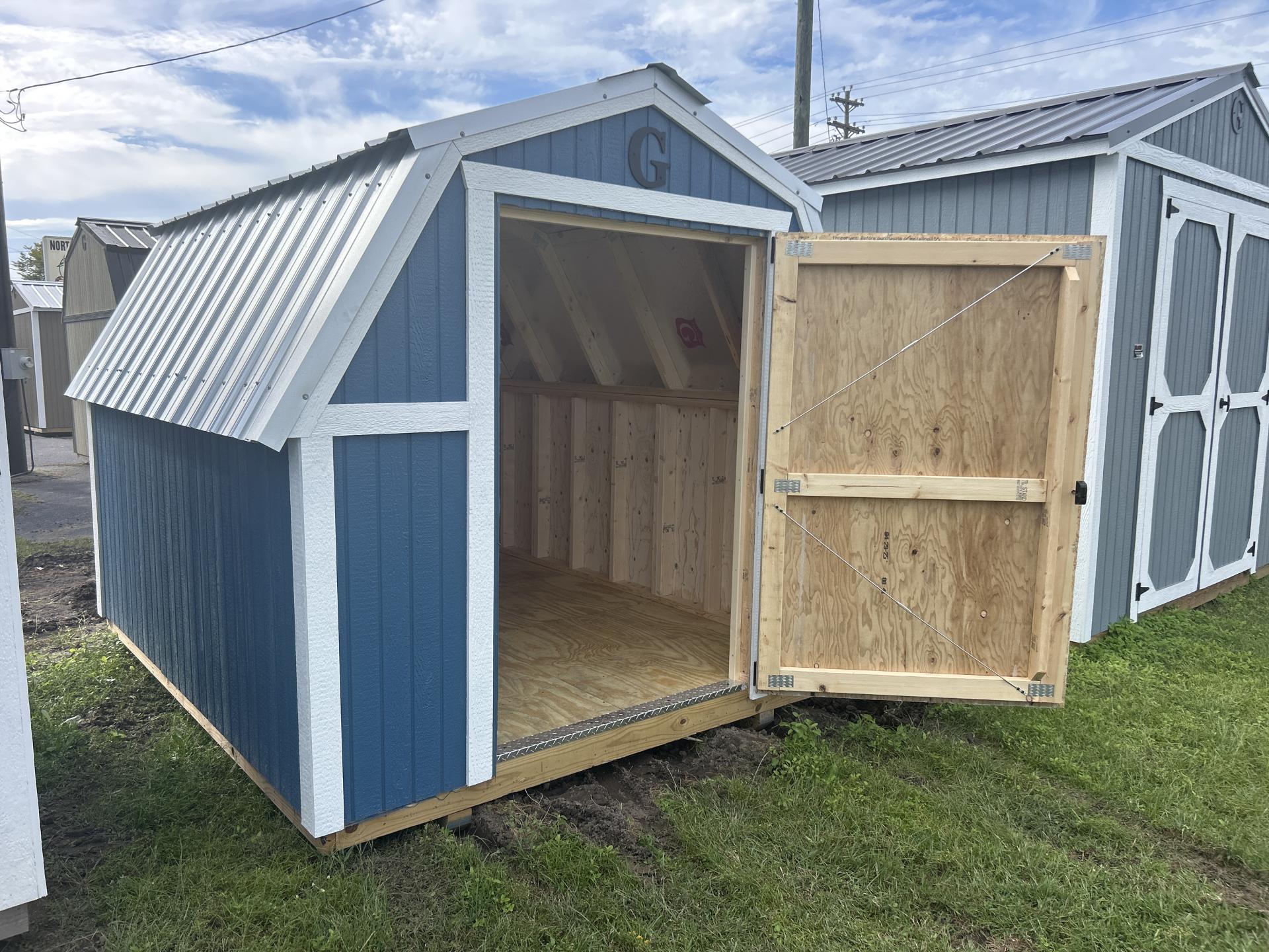 08x10 BARN