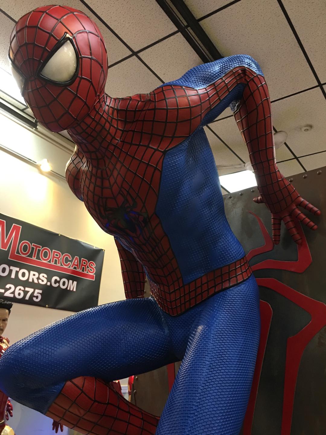 Life Size Marvel Amazing Spiderman 2 with Background Wall