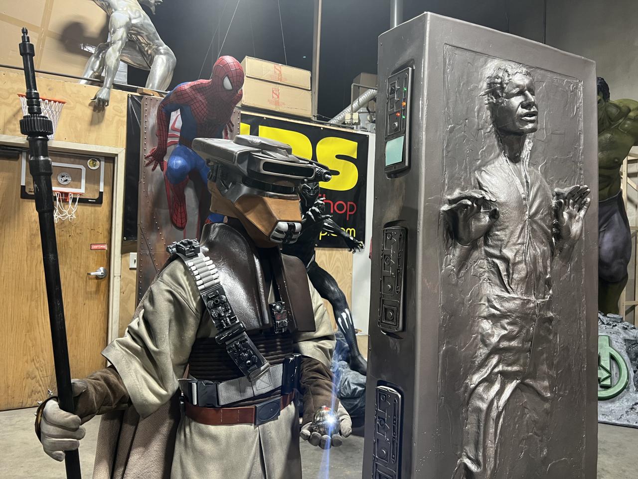 Star Wars Return of the Jedi Princess Leia Boushh and Han Solo In Carbonite