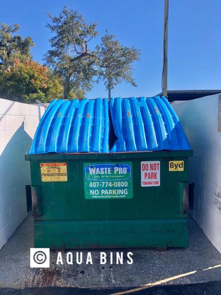 Garbage and Recycle bin cleaning photos In Orlando FL Aqua Bins LLC