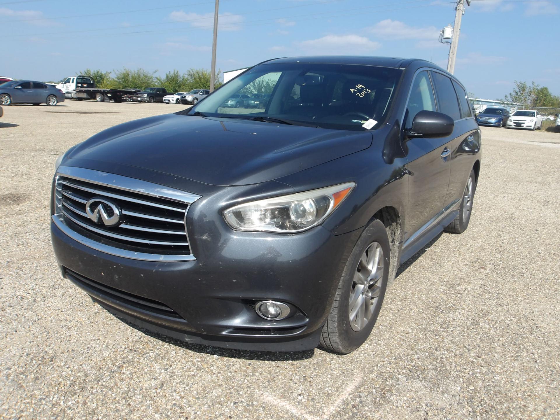 A19 - 2013 Infiniti JX35