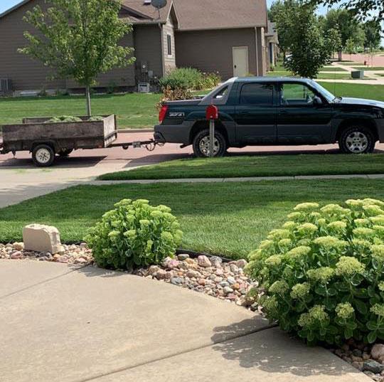 Lawn Care & Landscaping Maintenance