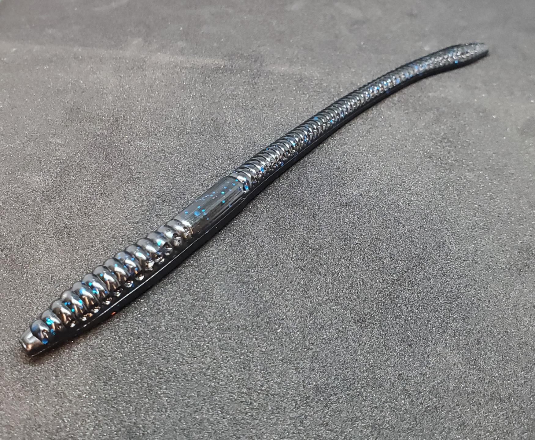 6" Finess Worm