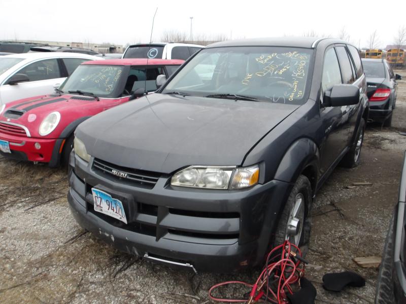 D120- 2002 ISUZI AXIOM 1/2 TON **MECHANICS SPECIAL** SEIZED BY THE ILLINOIS STATE POLICEE