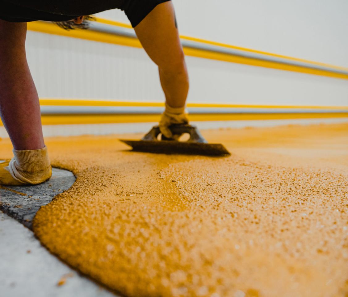 High Quality Epoxy and Polyurea Floor Coatings for Residential and Commercial Applications