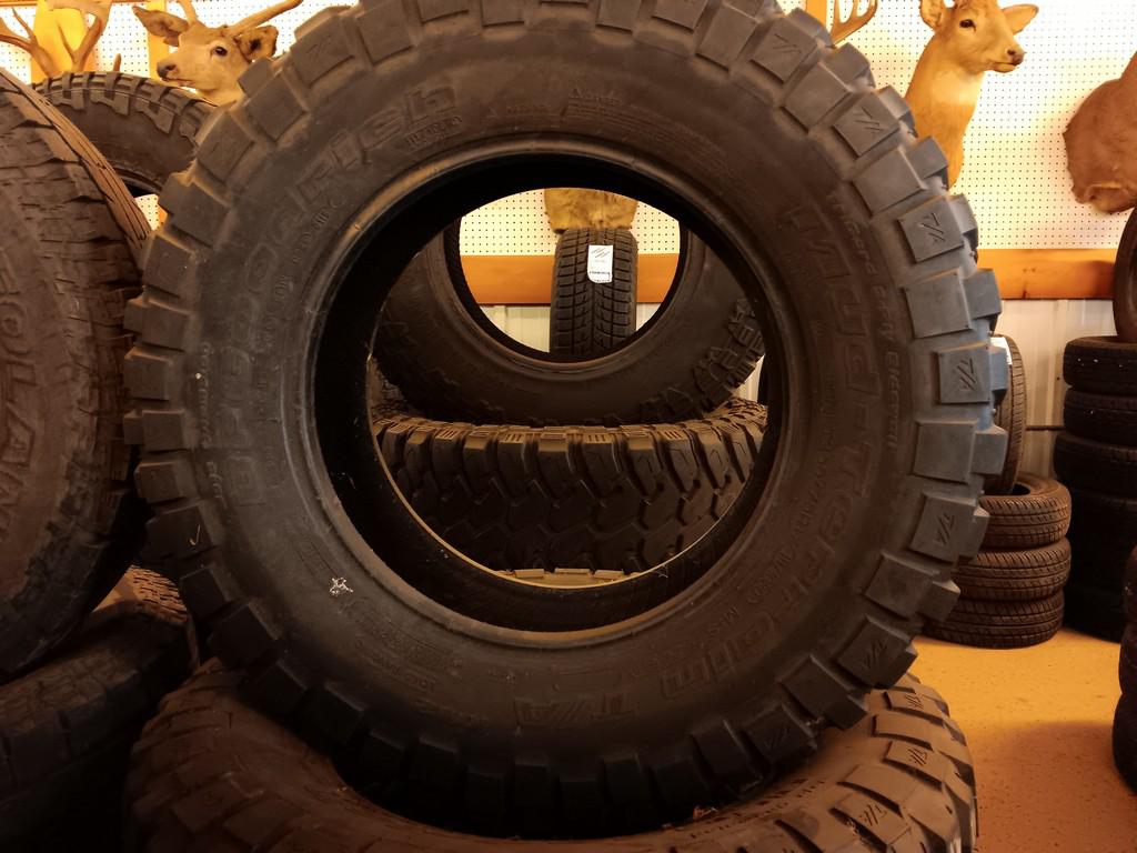 LT255/75R17 BFGoodrich Mud-Terrain T/A KM2 Tires Set of 4