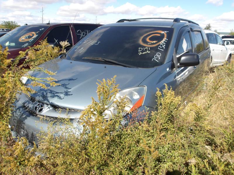 D191 2008 TOYOTA SIENNA LE