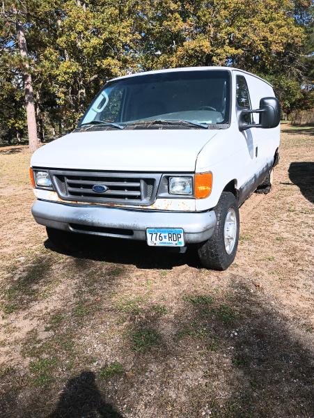 2007 Ford E250 Van
