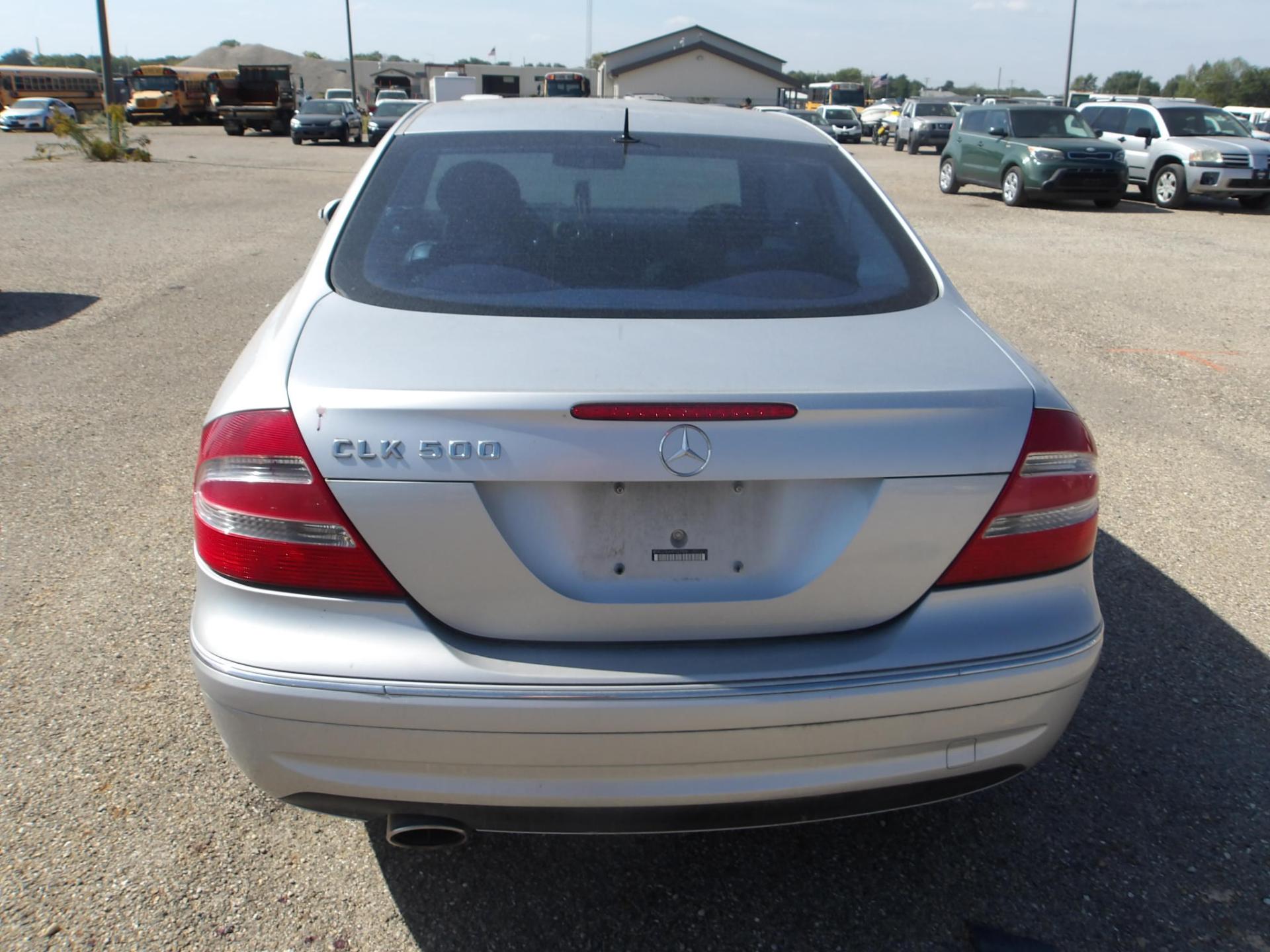 D43- 2003 MERCEDES-BENZ CLK500