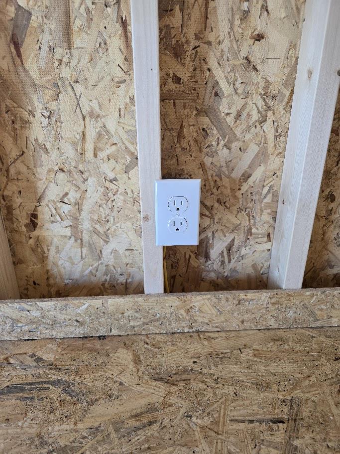 $1,043 off! -10x24 BARN W/DIVIDER WALL/100 AMP ELECT./WORKBENCH & MORE - $9,396 OR $371DOWN & $371/MO - EVERYONE APPROVED - FREE DELIVERY & BLOCKS up to 50 Miles