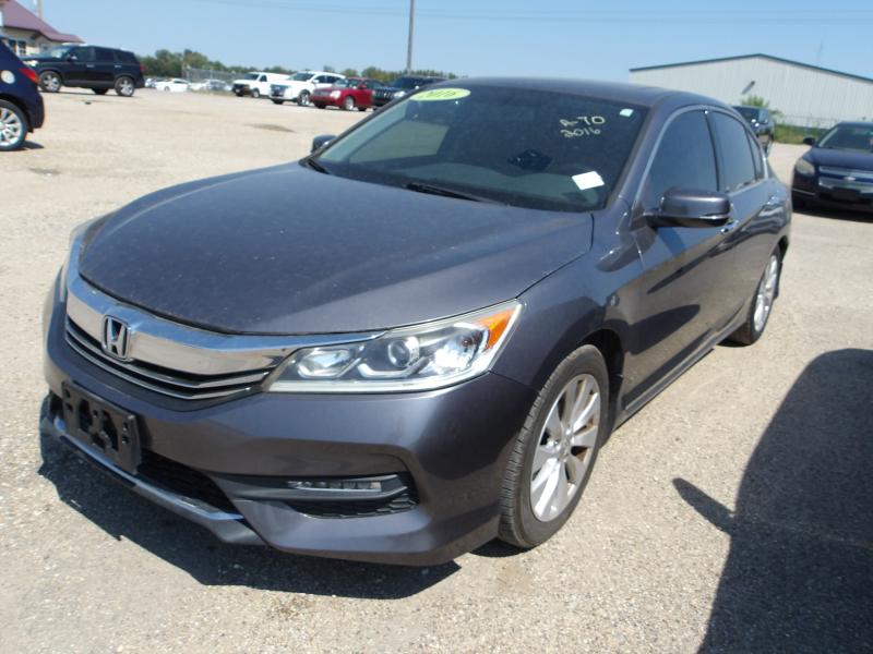 A70 - 2016 Honda Accord EX-L