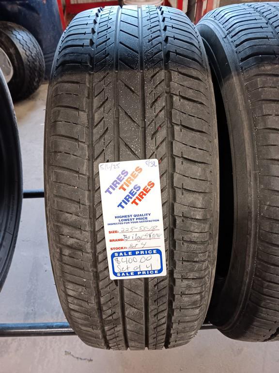 225/55R18 Bridgestone Dueler H/L Tires Set of 4