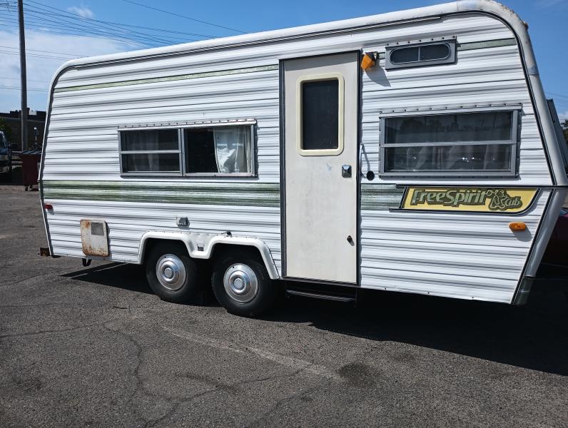 1979 Bear Cub 18' bumper pull Camper -no title, bill of sale-
