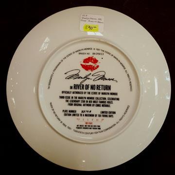 MARILYN MONROE PLATE IN RIVER OF NO RETURN