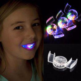 LED flashing light tooth braces
