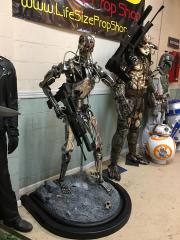 Sideshow Terminator T-800 Second Version Endoskeleton