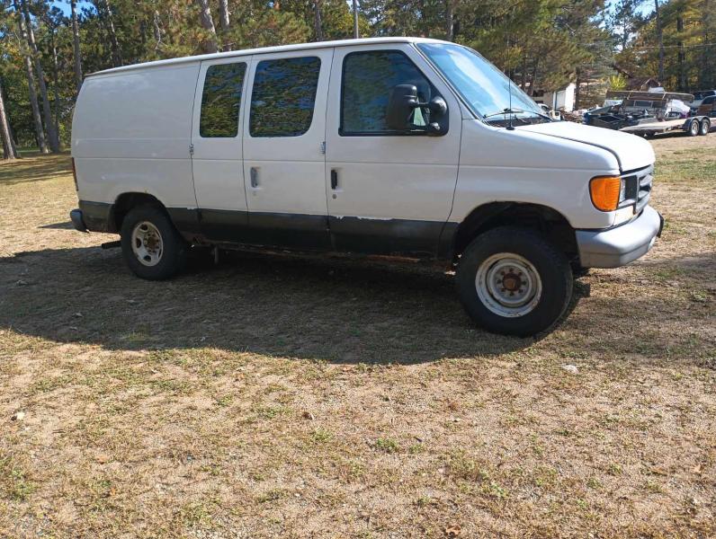 2007 Ford E250 Van