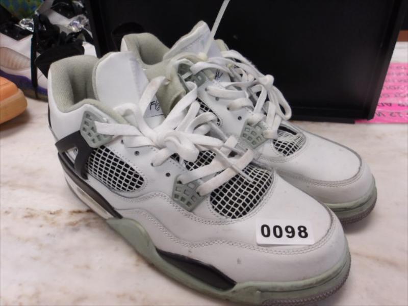 98 - sz 11