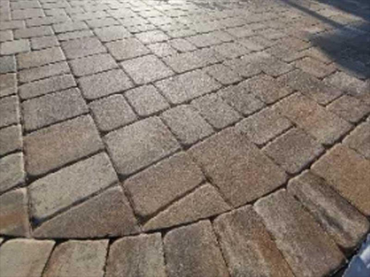  
PAVER SEALING SERVICE