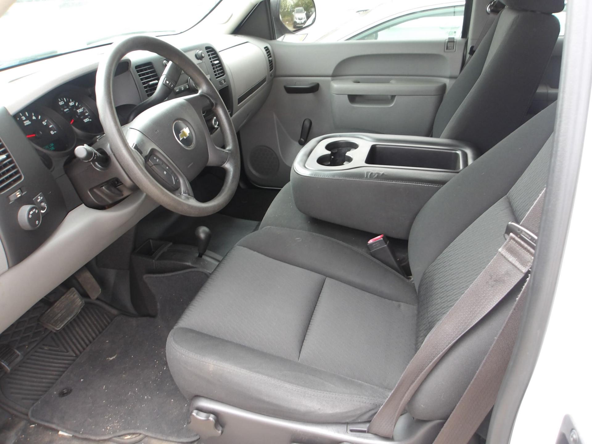 D4- 2013 CHEVROLET SILVERADO