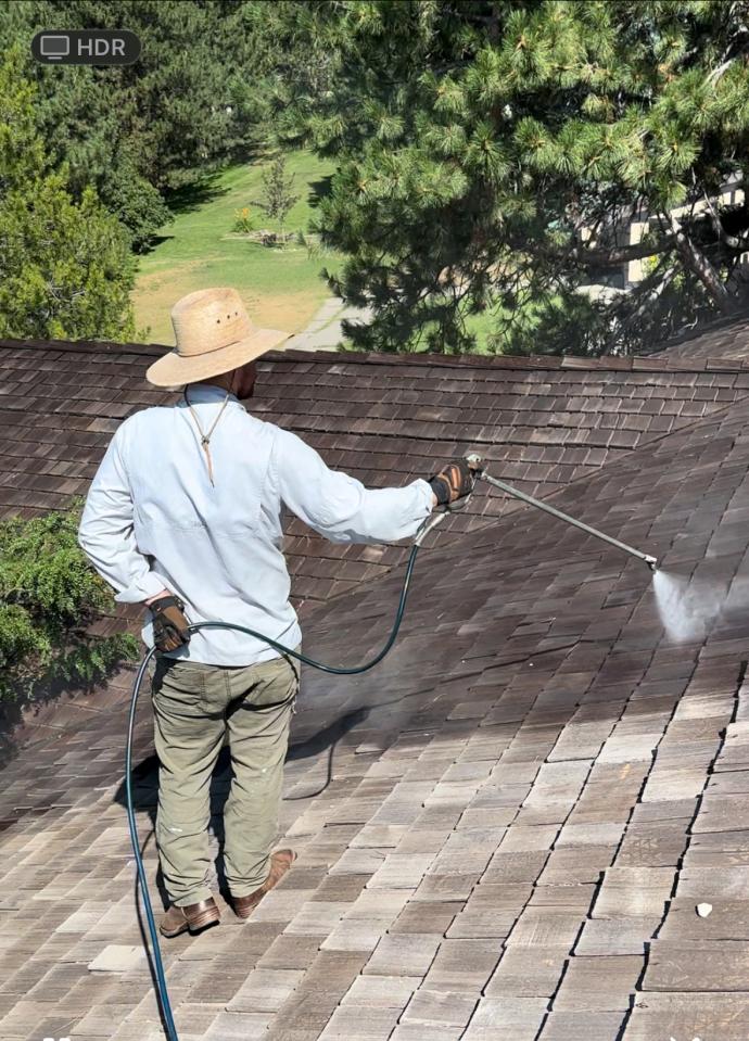 Oil Treatments for Wood Shake Roofs