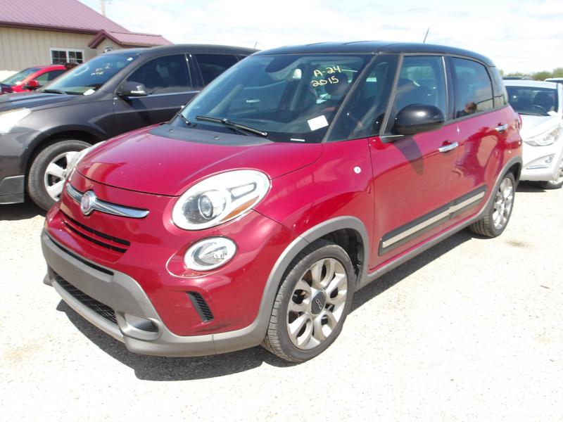 A24 - 2015 Fiat 500L Trekking