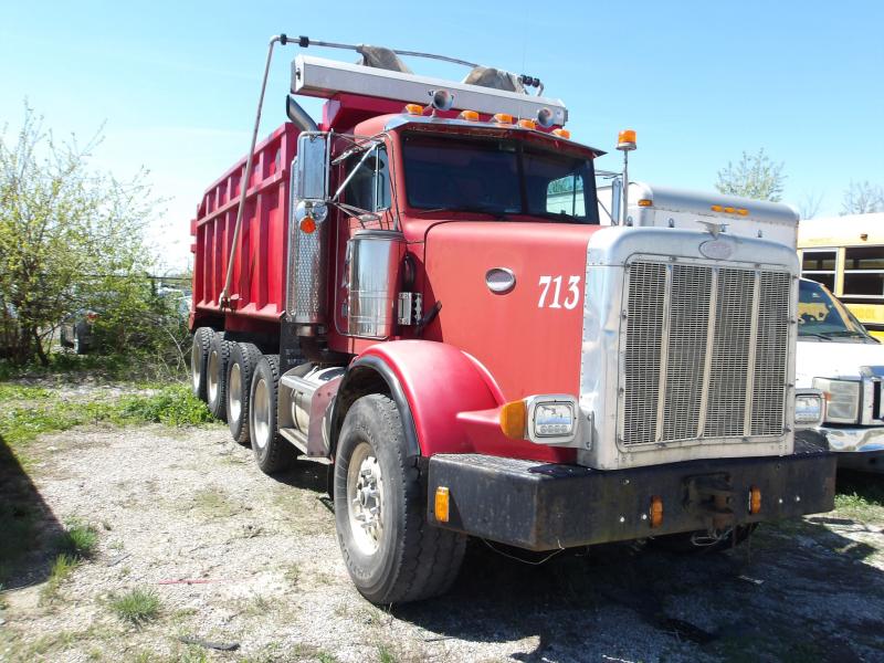 D51 - 1995 Peterbilt 357 *** Mechanics Special *** No Key ***