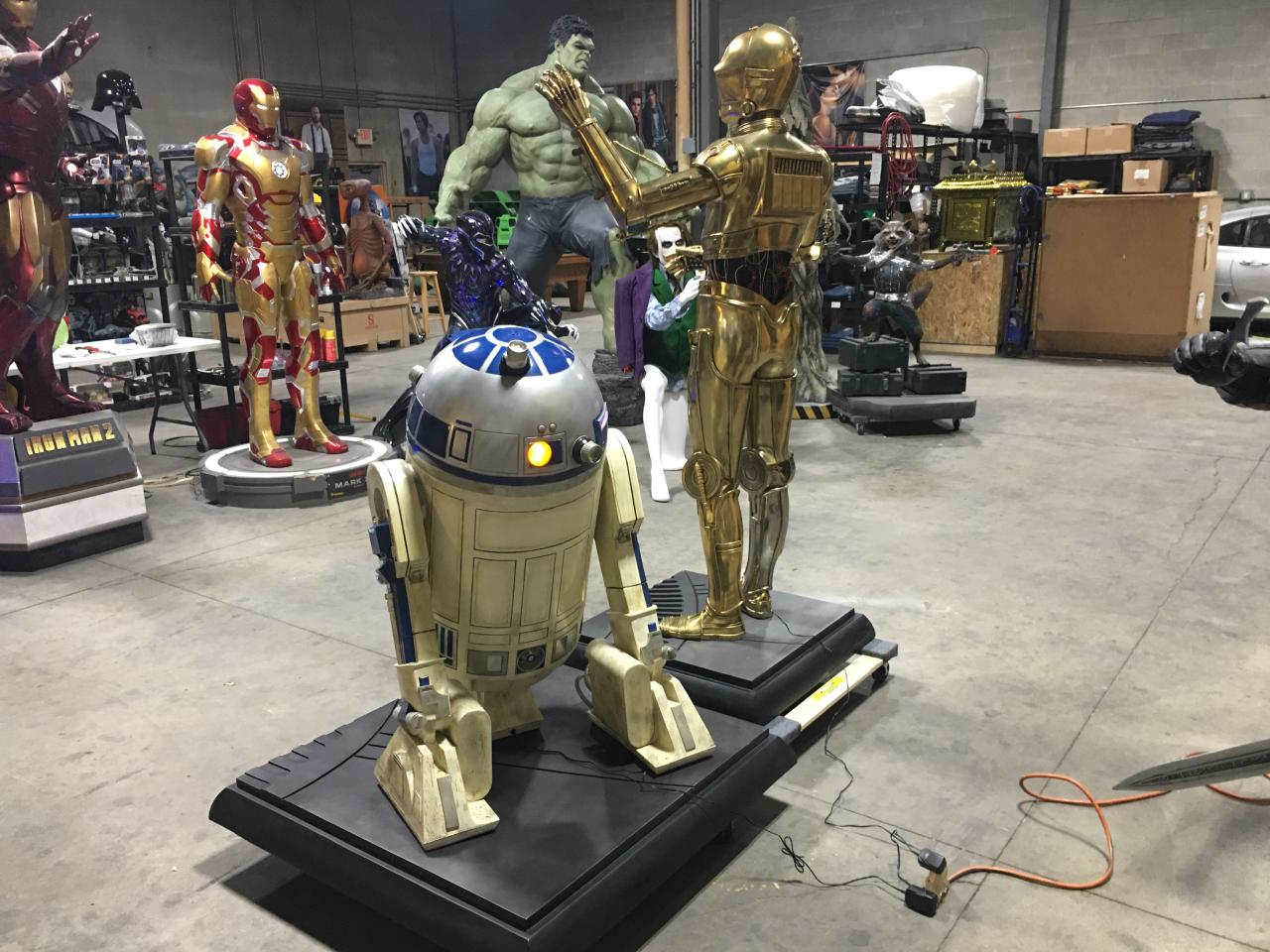 Life Size Side Show Version 1 Star Wars R2D2 and C3P0