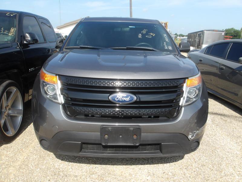 D35 - 2015 Ford Explorer Police Interceptor