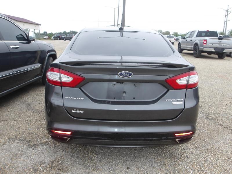 D11 - 2015 Ford Fusion Titanium