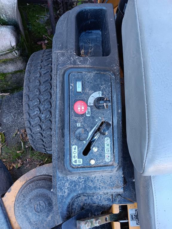 Hustler Raptor SD Zero Turn Mower - Item # 2