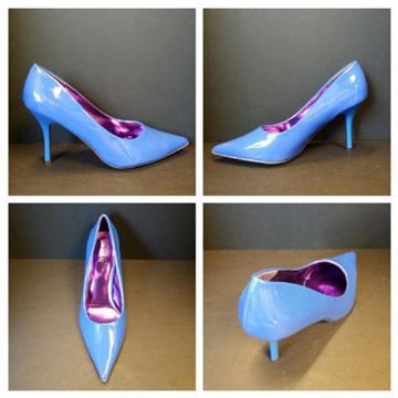 MACHI BRAND POINTY TOE BLUE PATENT PUMPS