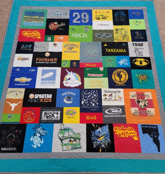 Mosaic T-shirt Quilt with Outer Border.