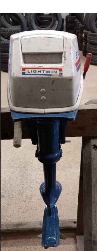 1969 Evinrude 4 hp Outboard Motor - Item # 126