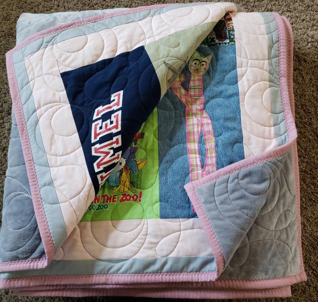 Mosaic T-shirt Quilt with Outer Border.