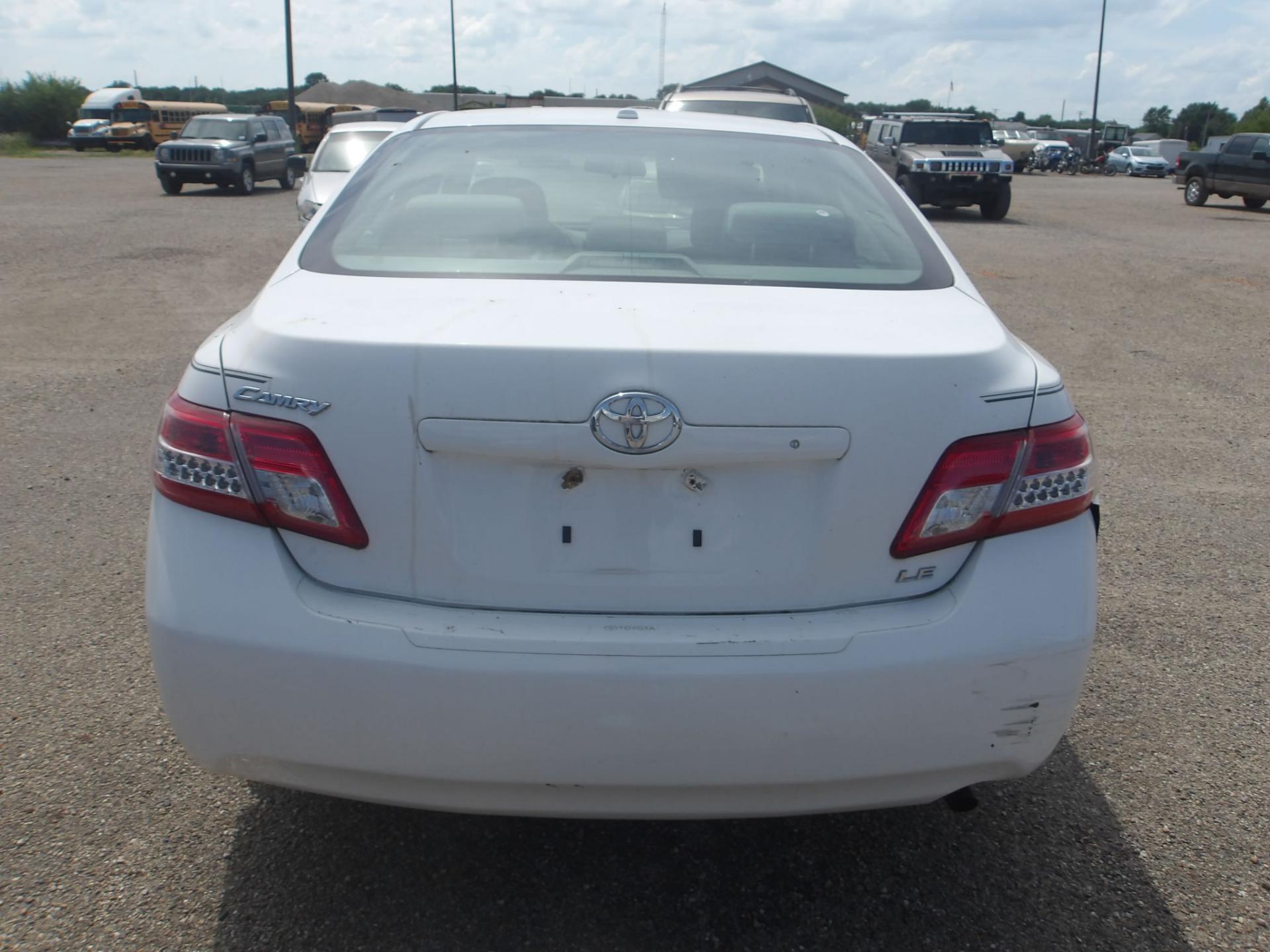 D28 - 2010 Toyota Camry