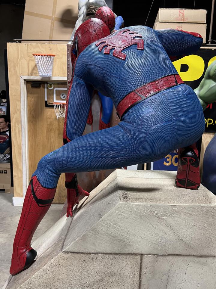 Marvel Spiderman Homecoming Statue