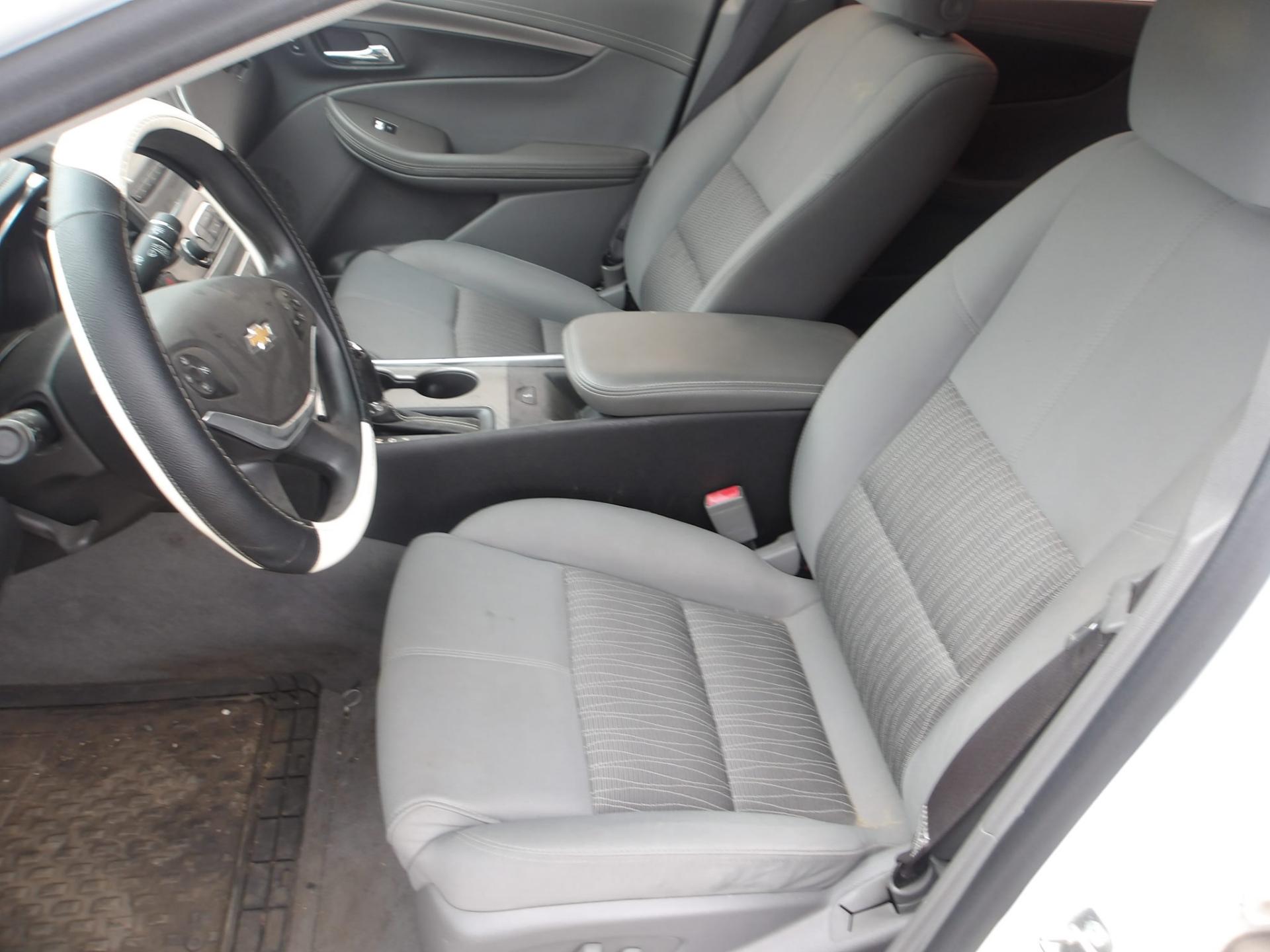 D2-2015 CHEVROLET IMPALA