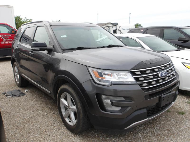 D15 - 2017 Ford Explorer XLT