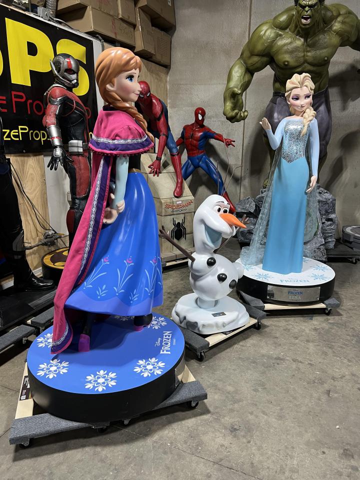 Life Size Frozen Anna, Elsa and Olaf