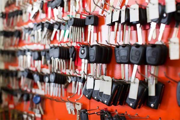 Car Key Copying and Reprograming