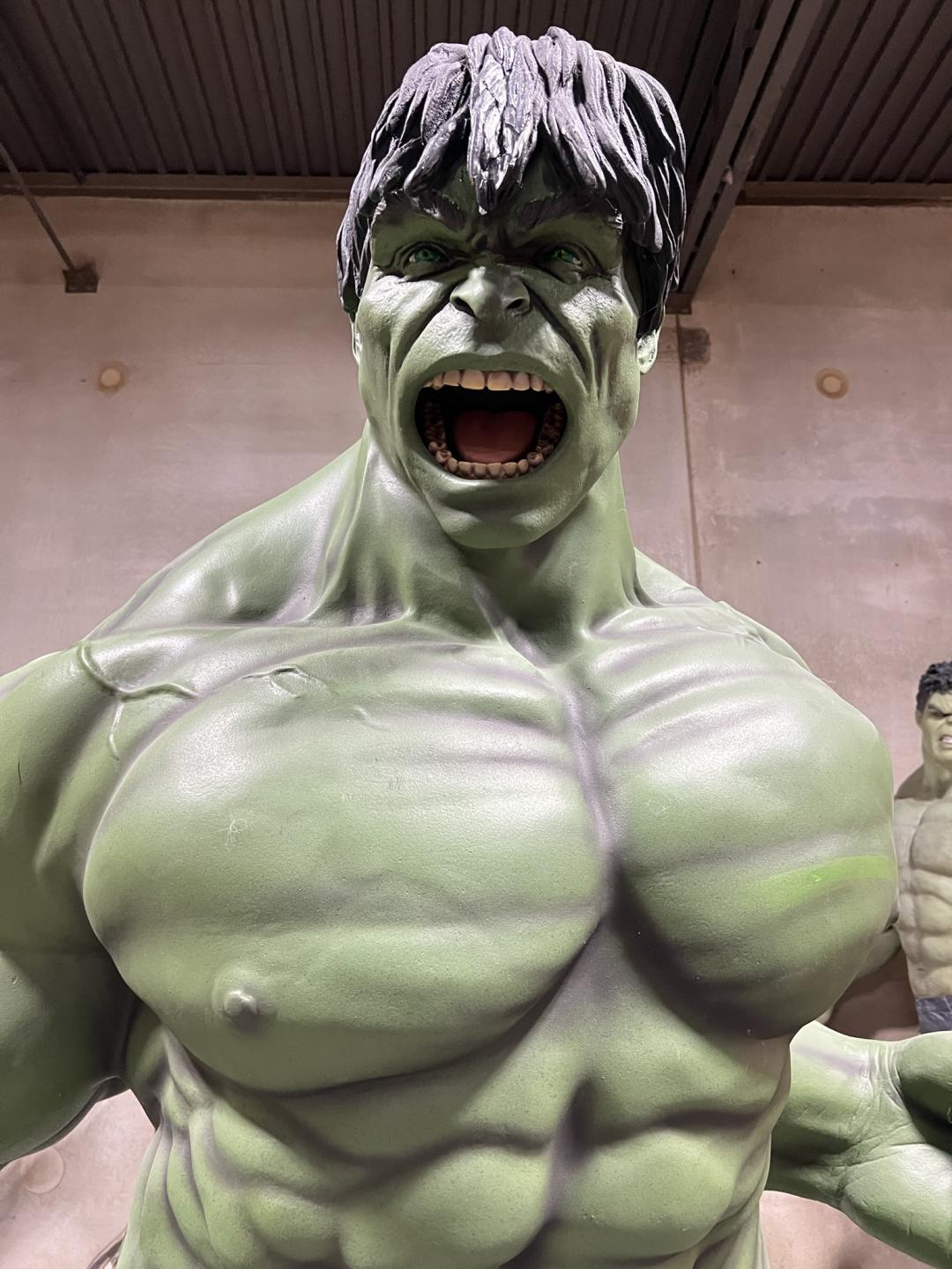 Life Size 2008 Movie Incredible Hulk Theater Display