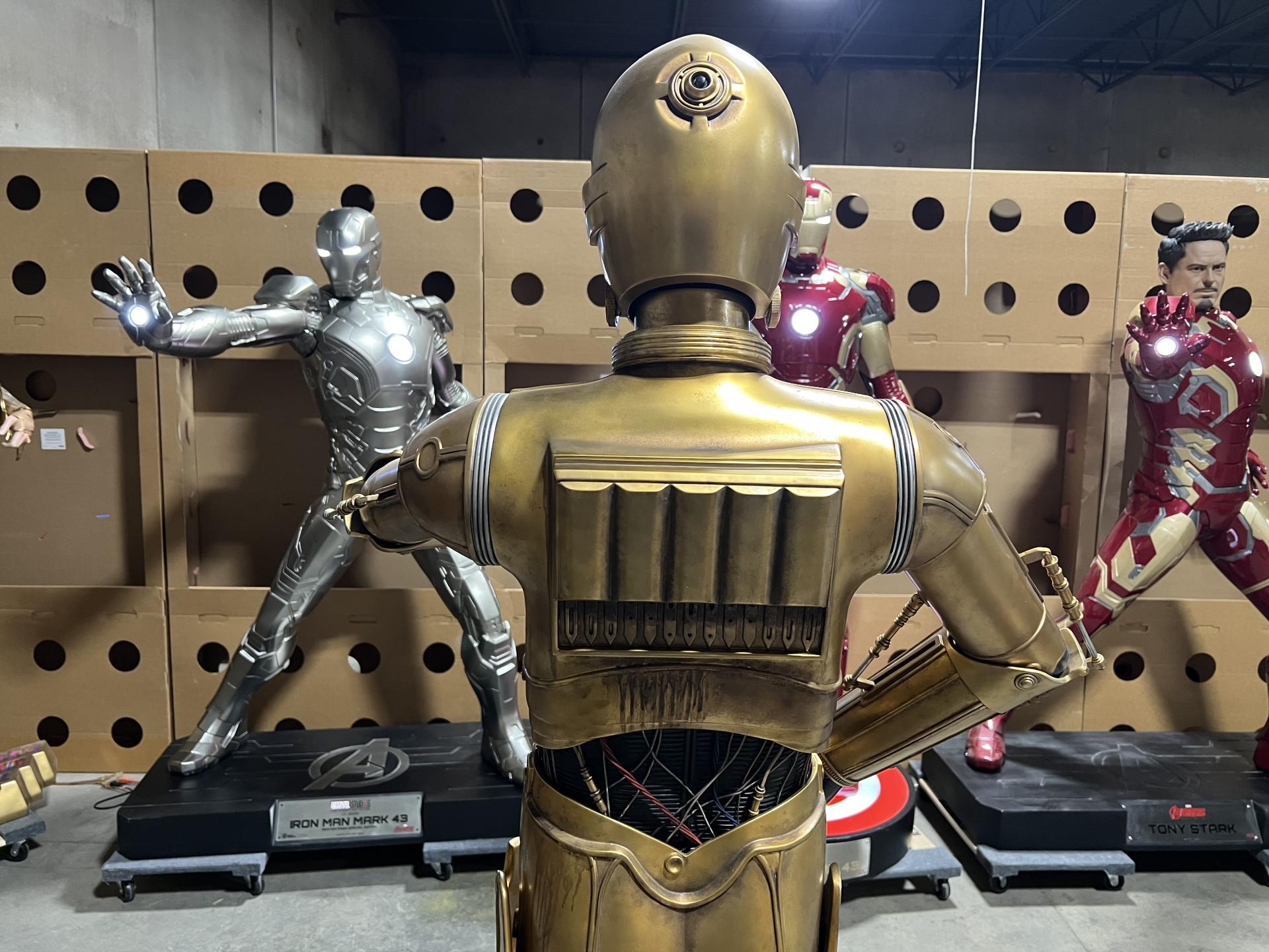 Life Size Star Wars Sideshow Version 2 R2-D2 and C-3P0